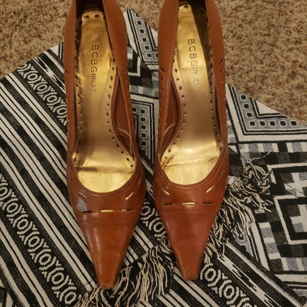 BCBG heels